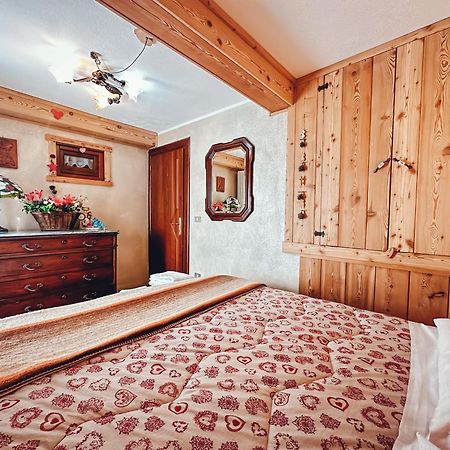 Le Grenier De Olga E Mario Apartment Pre-Saint-Didier Bagian luar foto