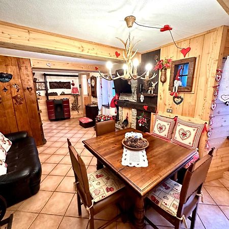 Le Grenier De Olga E Mario Apartment Pre-Saint-Didier Bagian luar foto